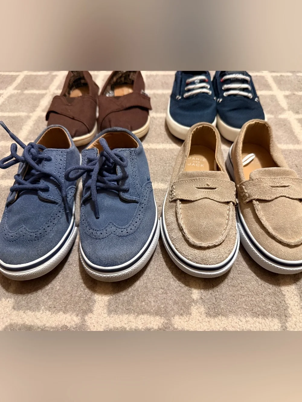 Sperry kids shoe
